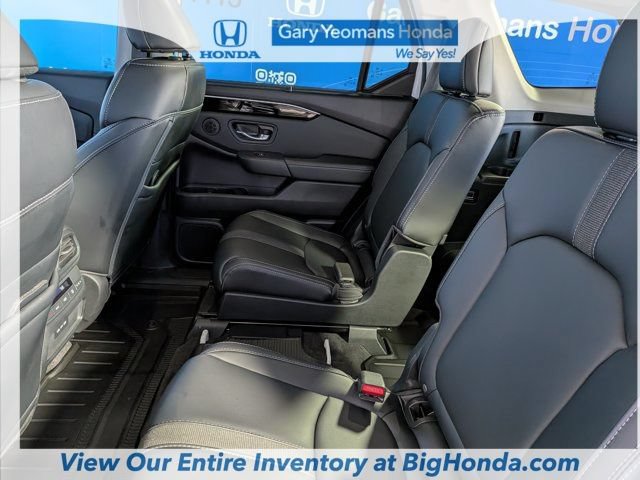 Certified 2024 Honda Pilot Touring image 19