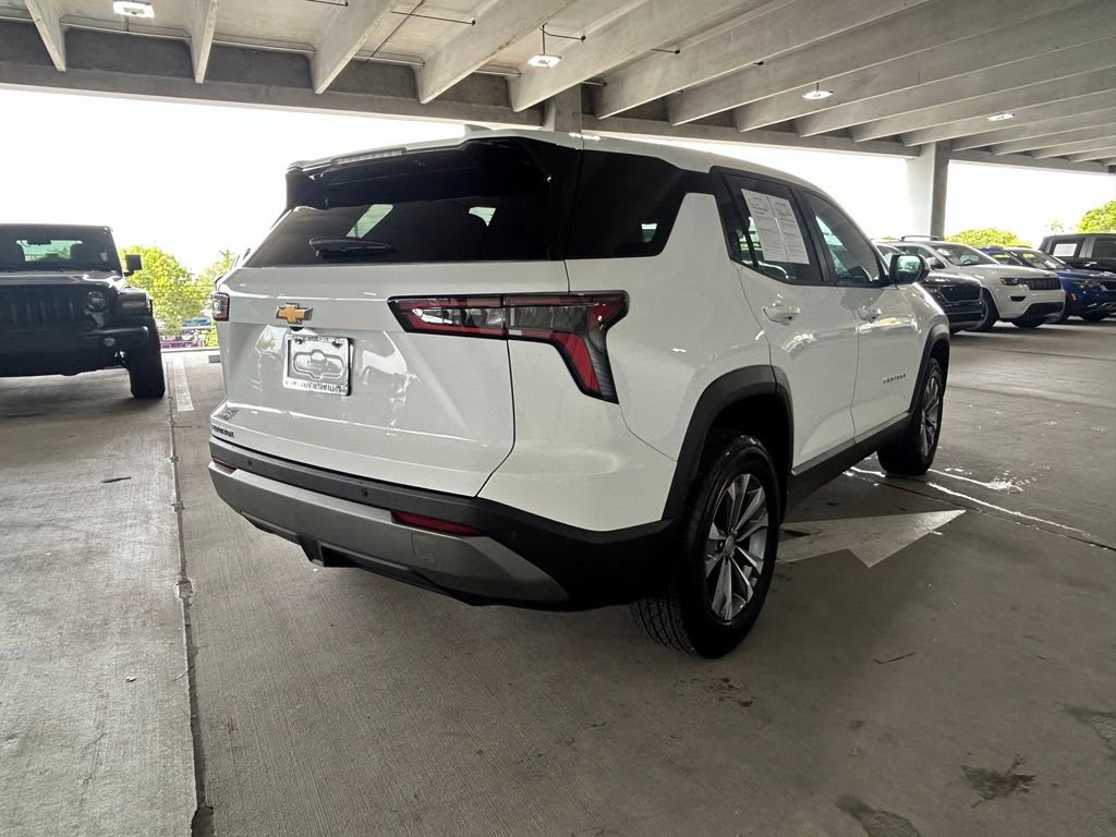 Used 2025 Chevrolet Equinox LT FWD image 5