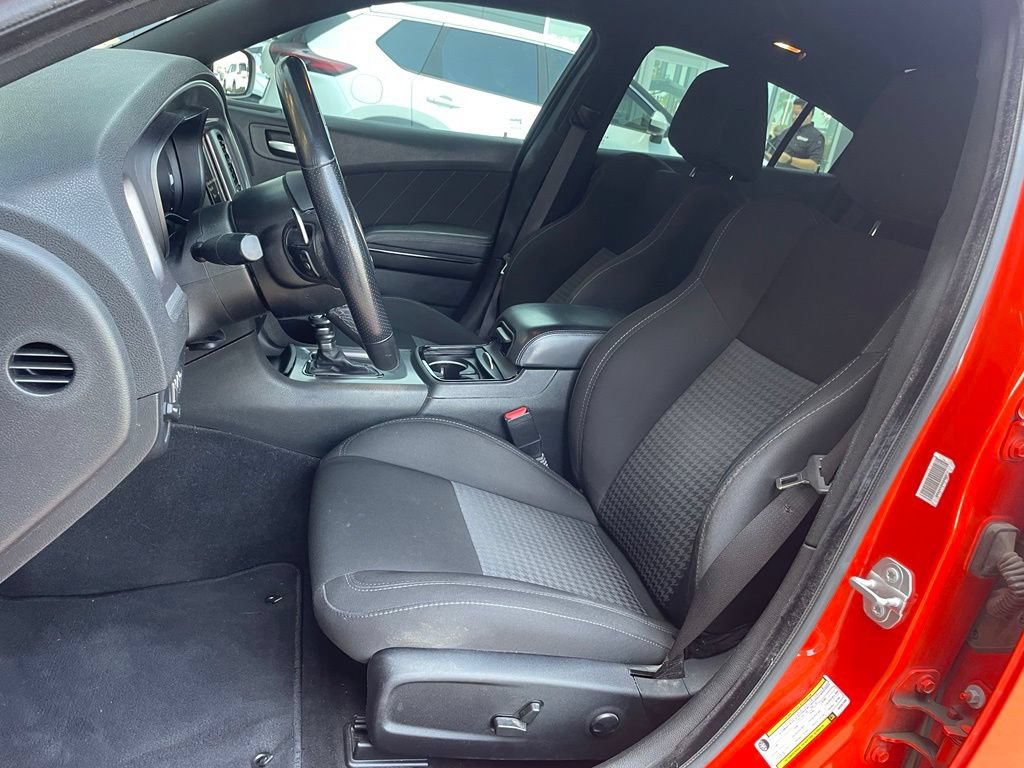 Used 2022 Dodge Charger GT w/ Blacktop Package RWD image 8