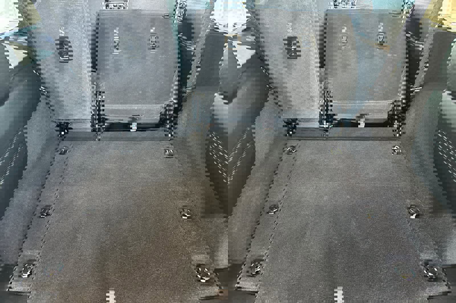 Used 2024 Jeep Wrangler Sahara image 14