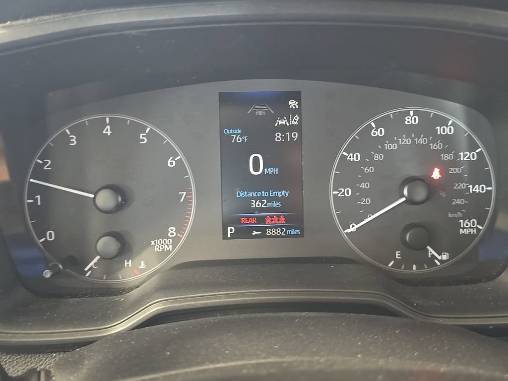 Used 2024 Toyota Corolla LE FWD image 5