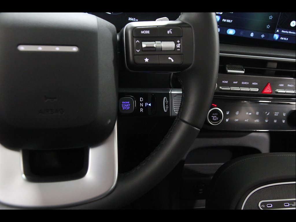 Certified 2026 Hyundai Palisade Limited AWD/4WD image 8