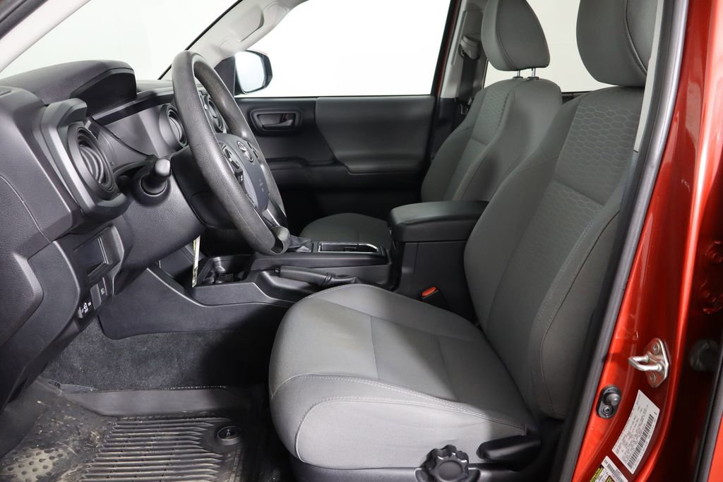 Used 2019 Toyota Tacoma SR w/ SR Convenience Package image 16