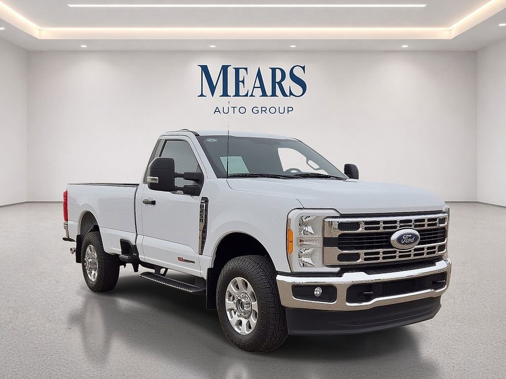 Used 2023 Ford F250 XLT AWD/4WD image 7