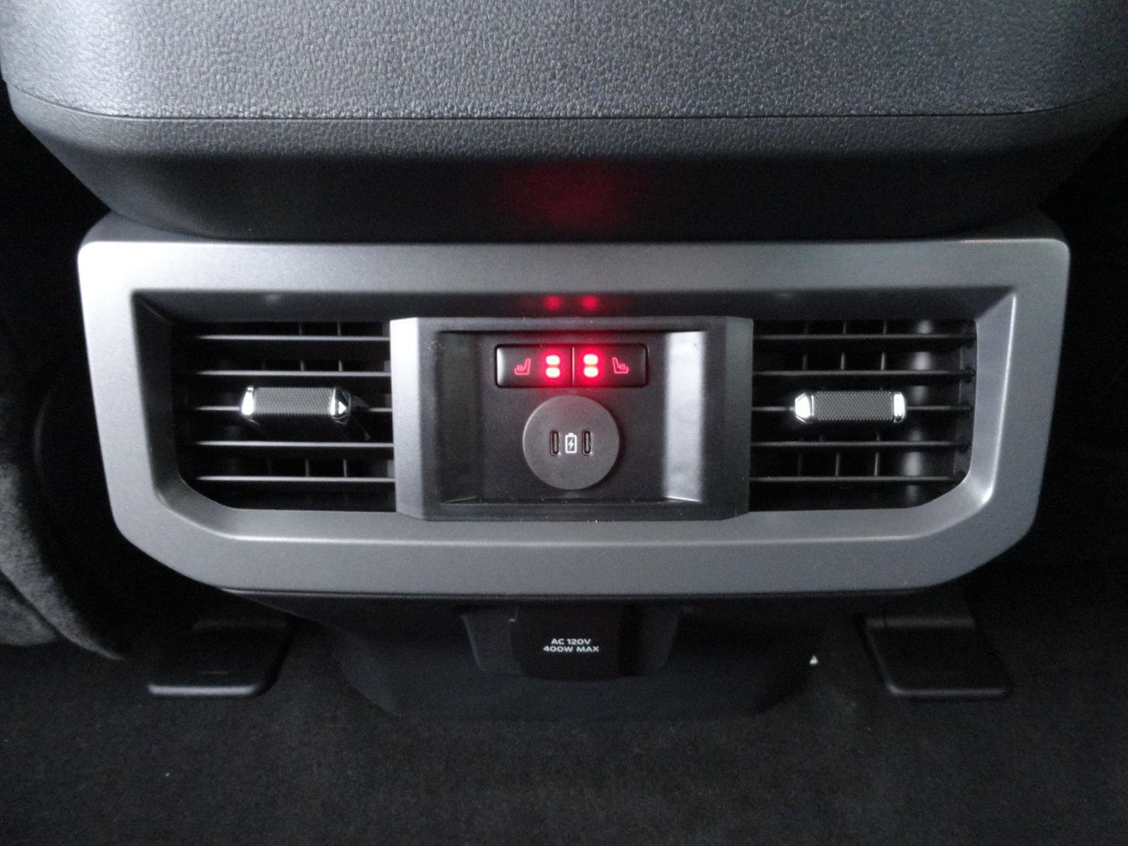 New 2026 Ford F350 Lariat w/ Black Appearance Package image 23