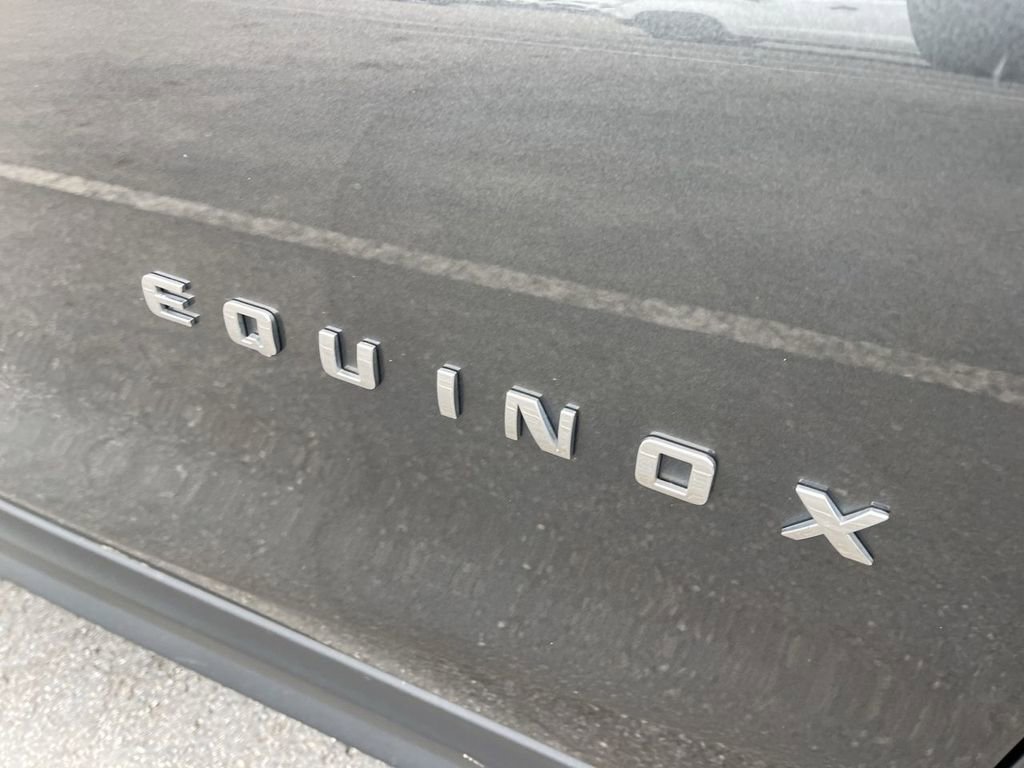 Used 2018 Chevrolet Equinox LT image 19