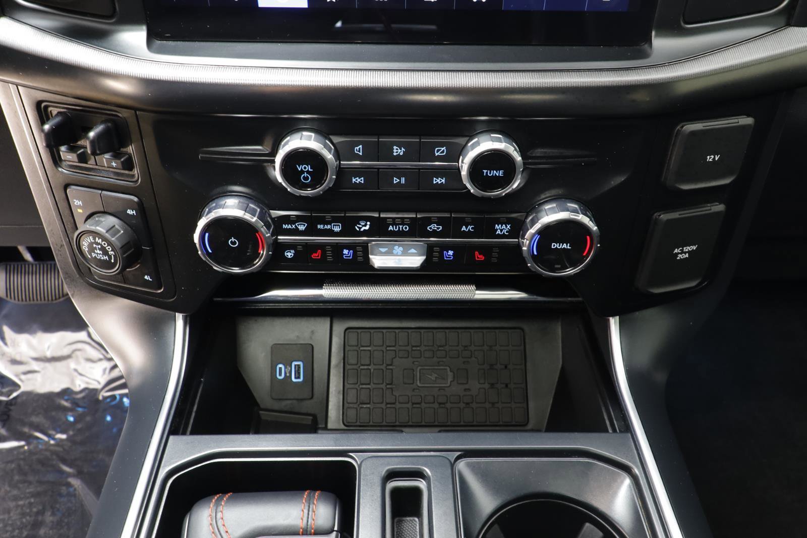 Used 2024 Ford F150 Raptor image 13