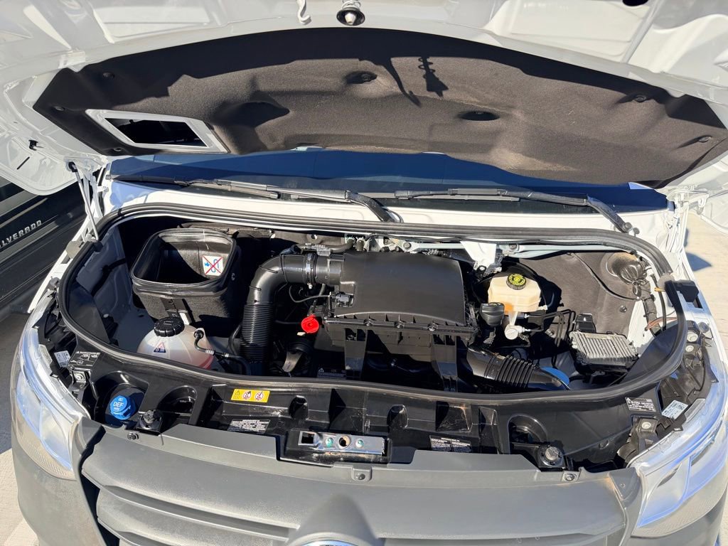 Used 2021 Mercedes-Benz Sprinter 2500 image 33