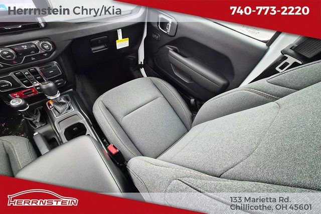 New 2026 Jeep Gladiator Willys image 13