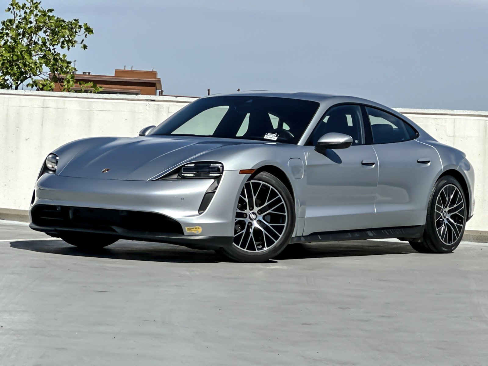Certified 2021 Porsche Taycan image 1