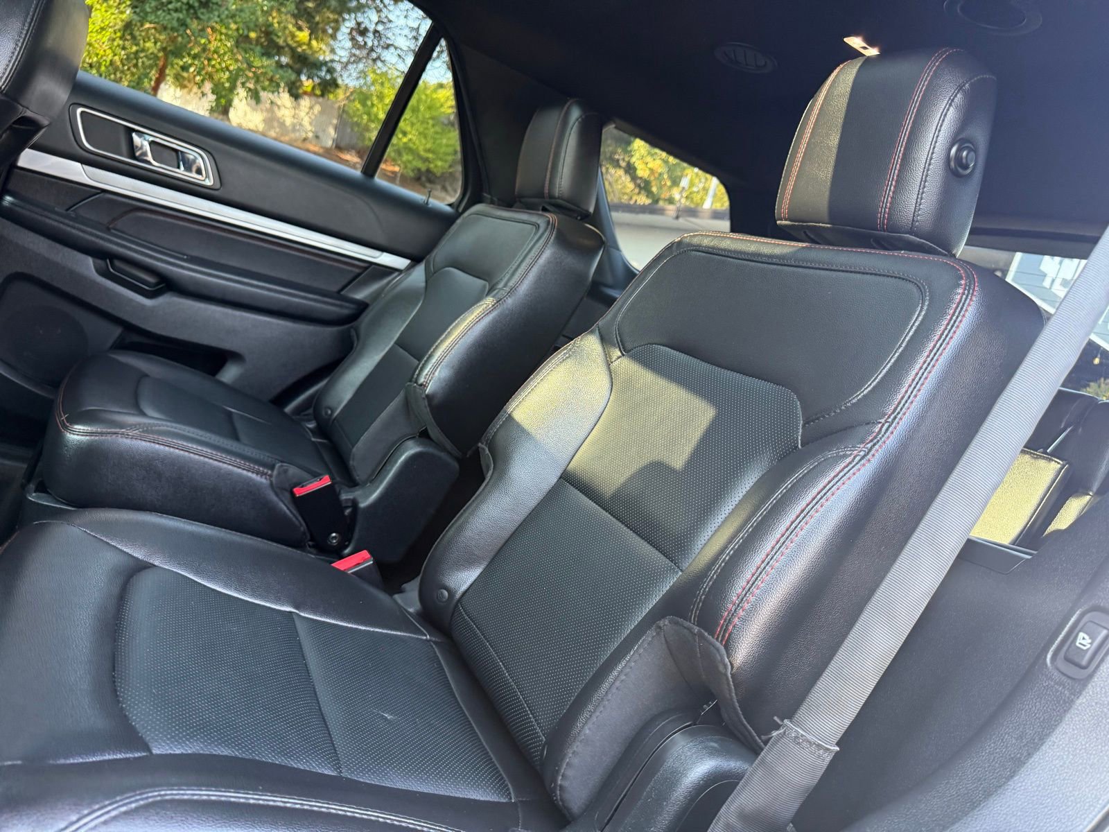 Used 2018 Ford Explorer Sport AWD/4WD image 11