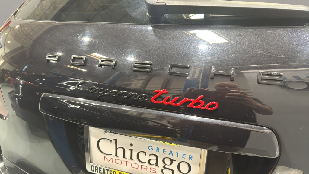 Used 2011 Porsche Cayenne Turbo image 24