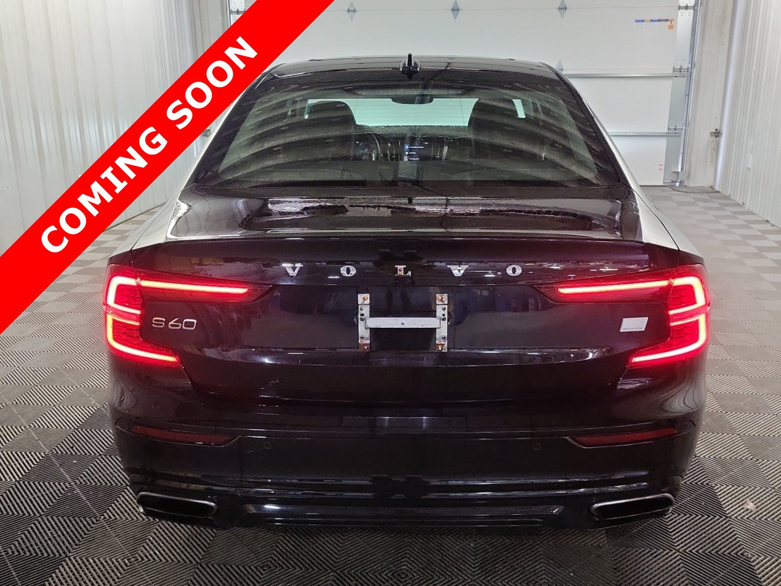 Used 2021 Volvo S60 T8 R-Design Expression AWD/4WD image 4