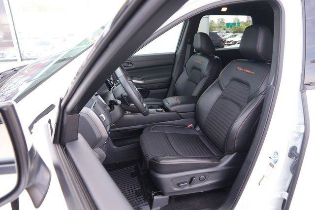 Used 2024 Nissan Pathfinder Rock Creek AWD/4WD image 8