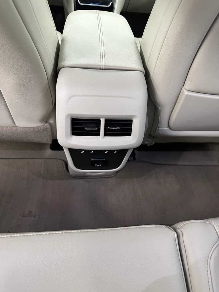 Used 2018 GMC Terrain Denali w/ Comfort Package AWD/4WD image 21