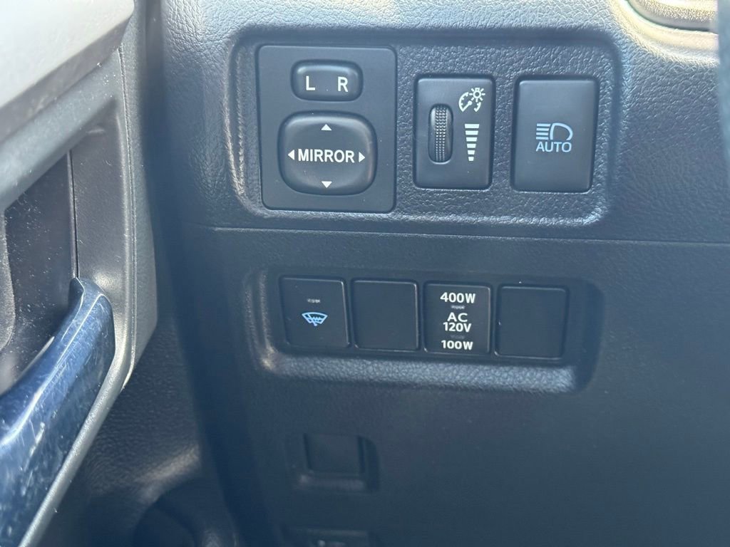 Certified 2020 Toyota 4Runner SR5 AWD/4WD image 33
