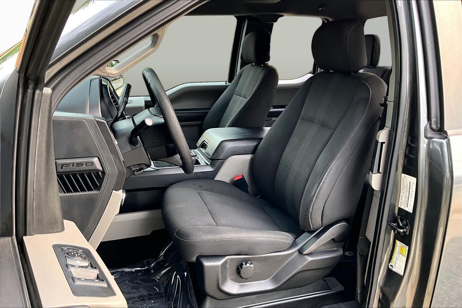 Used 2019 Ford F150 XL w/ Equipment Group 101A Mid AWD/4WD image 8