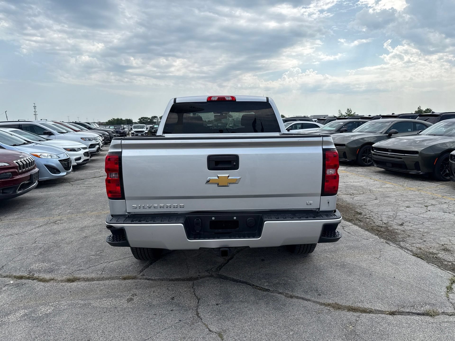 Used 2017 Chevrolet Silverado 1500 LT w/ All Star Edition AWD/4WD image 7