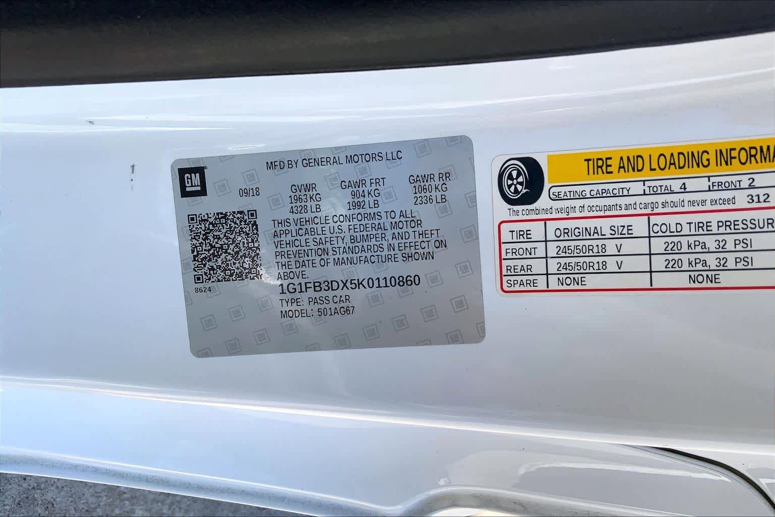 Used 2019 Chevrolet Camaro LT RWD image 32