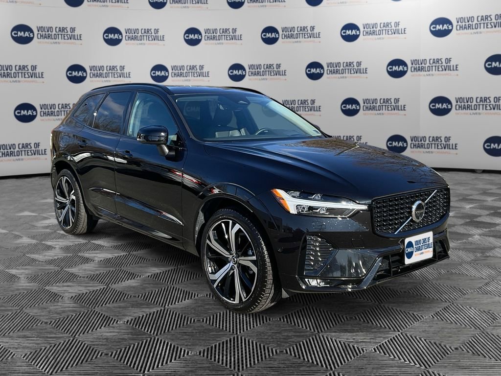 Certified 2025 Volvo XC60 B5 Ultra image 7