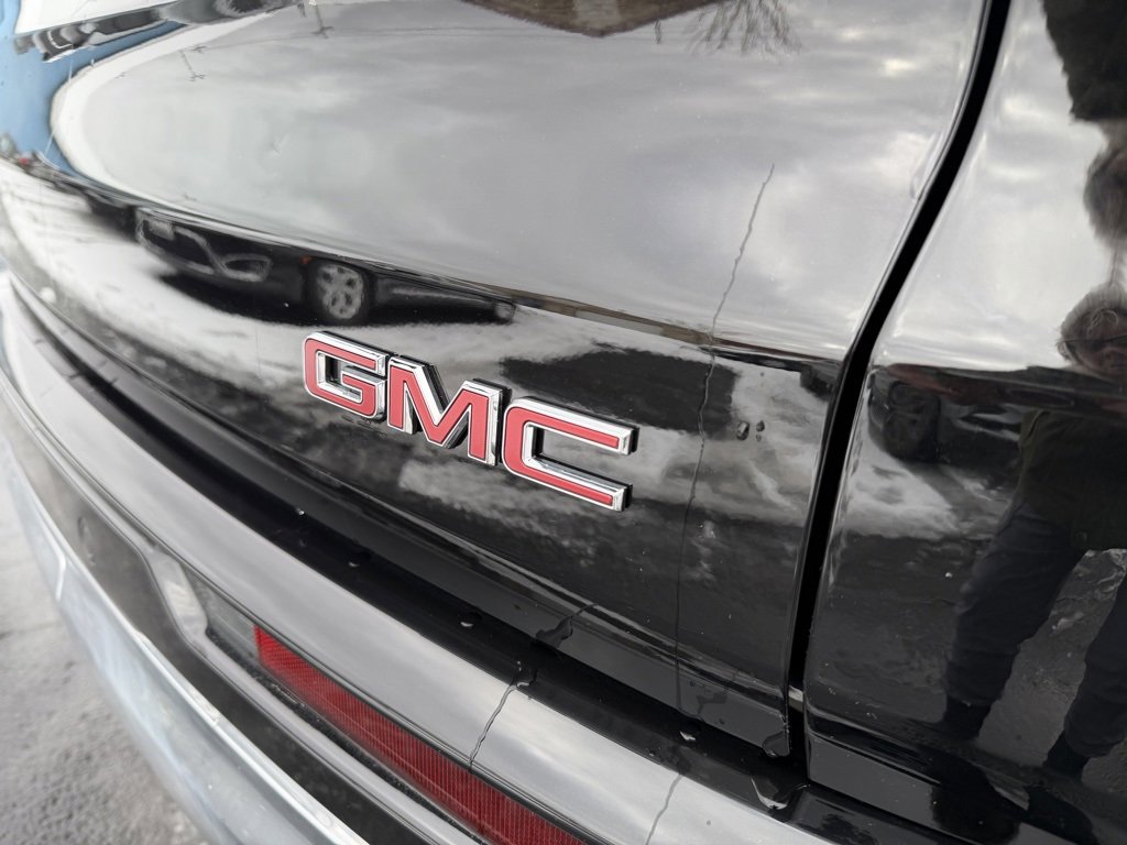 Used 2024 GMC Acadia Denali w/ Super Cruise Package image 12