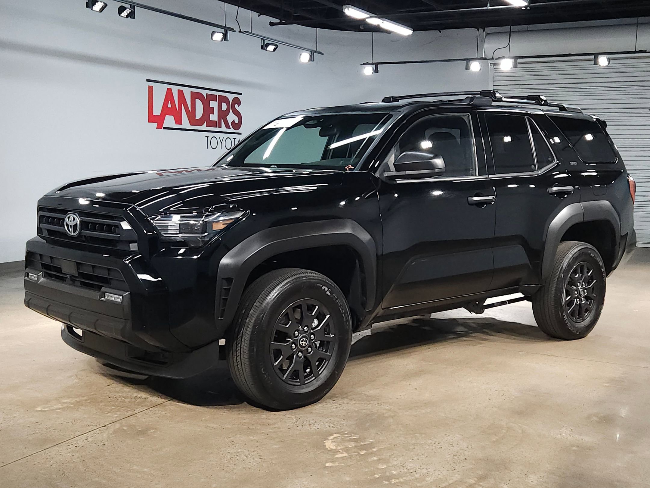 Certified 2025 Toyota 4Runner SR5 AWD/4WD image 3
