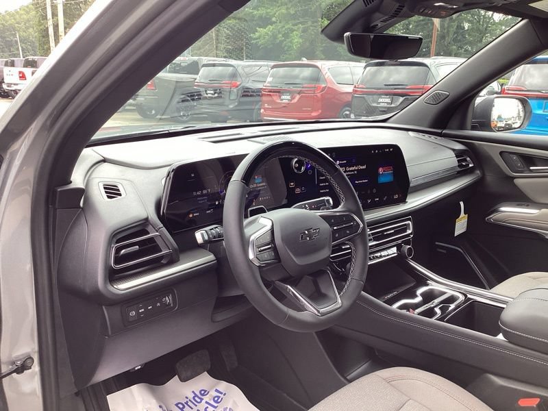 New 2027 Chevrolet Traverse LT w/ Enhanced Driving Package AWD/4WD image 26