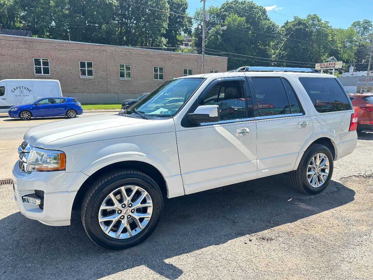 Used 2015 Ford Expedition Limited AWD/4WD image 4