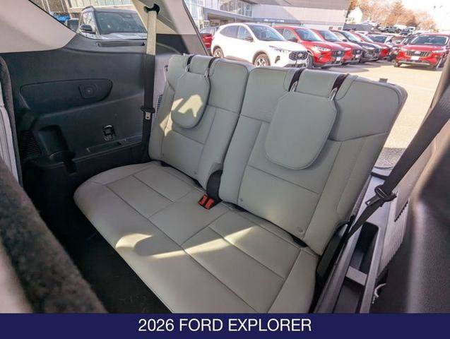 Certified 2026 Ford Explorer Platinum w/ LUX Leather Package AWD/4WD image 23