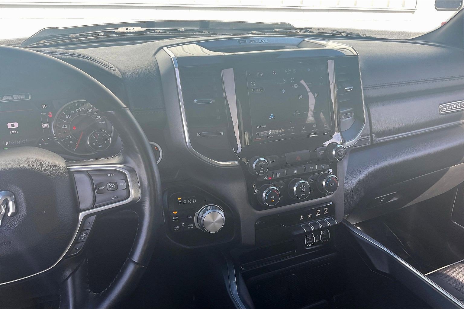 Used 2022 RAM 1500 Laramie AWD/4WD image 7