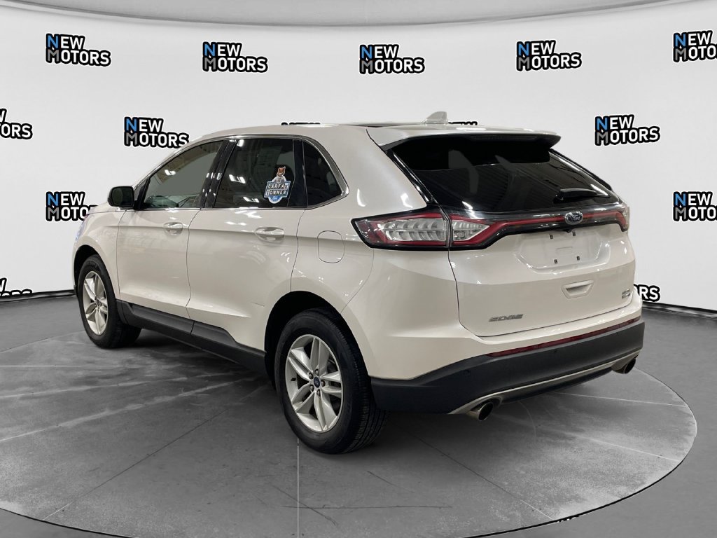 Used 2017 Ford Edge SEL w/ Equipment Group 201A AWD/4WD image 3