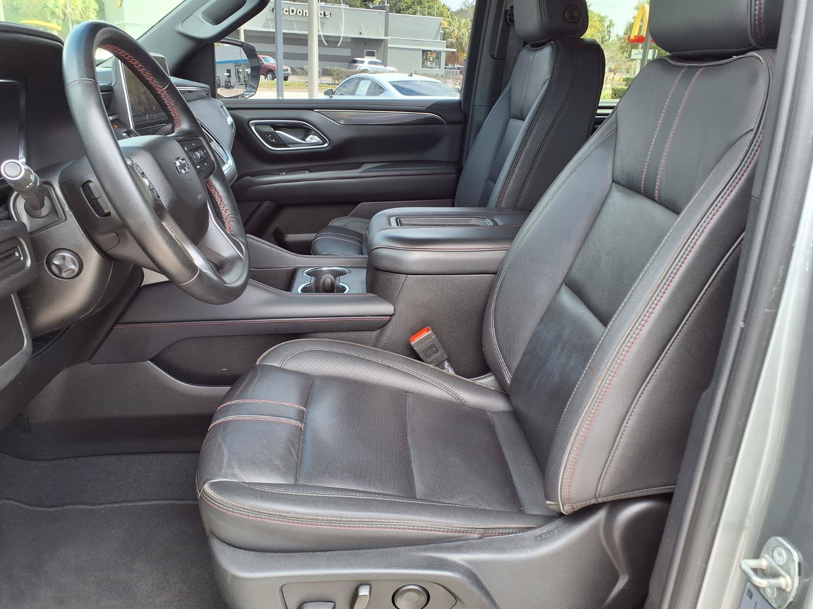 Certified 2024 Chevrolet Suburban RST w/ Luxury Package AWD/4WD image 14