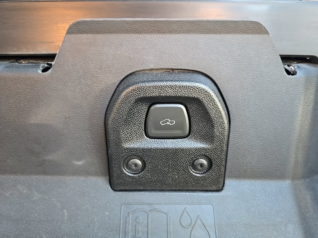 Used 2026 GMC Sierra EV Denali AWD/4WD image 50
