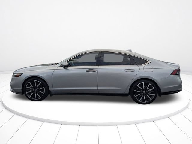 Used 2023 Honda Accord Touring image 6