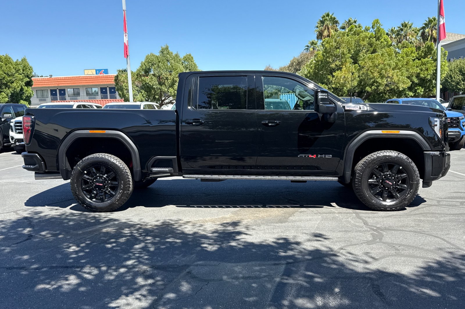 New 2026 GMC Sierra 3500 AT4 w/ AT4 Premium Plus Package AWD/4WD image 3