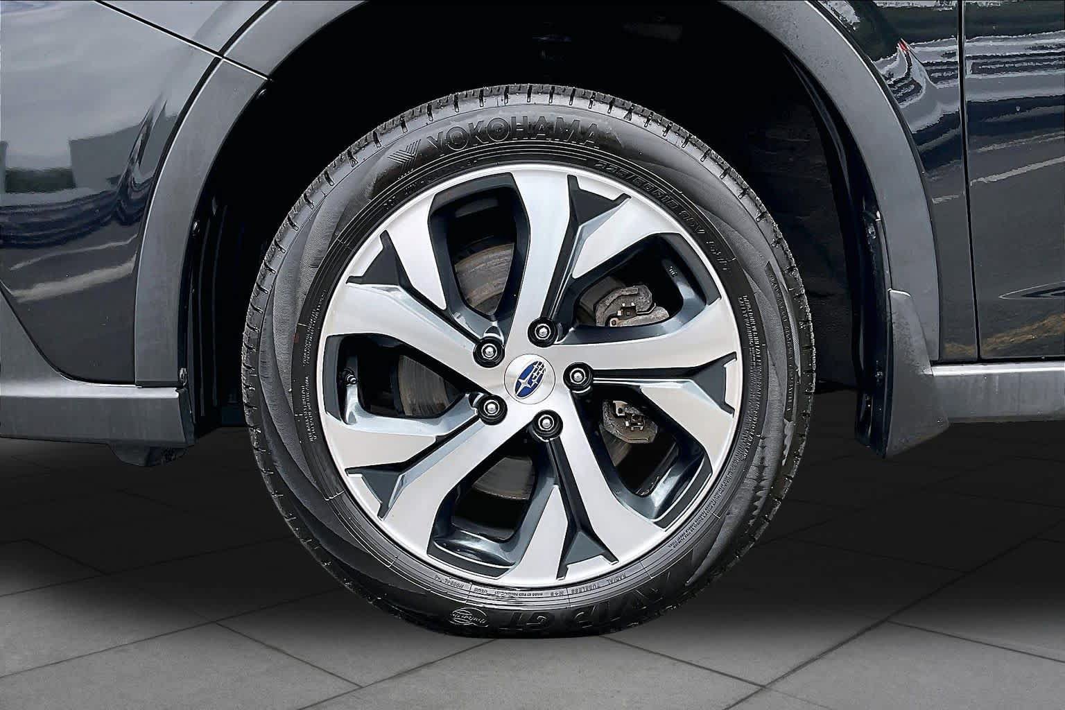 Used 2020 Subaru Outback Touring XT AWD/4WD image 11