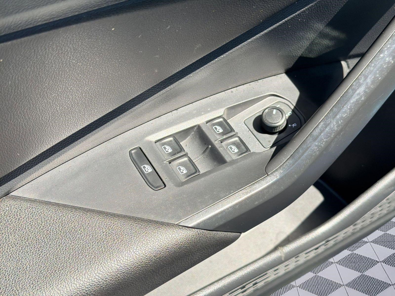 Used 2020 Volkswagen Jetta S FWD image 20