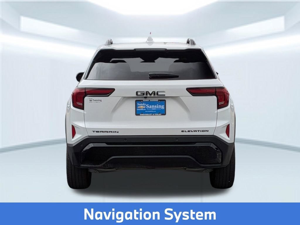 Used 2026 GMC Terrain Elevation w/ Elevation Premium Package FWD image 5