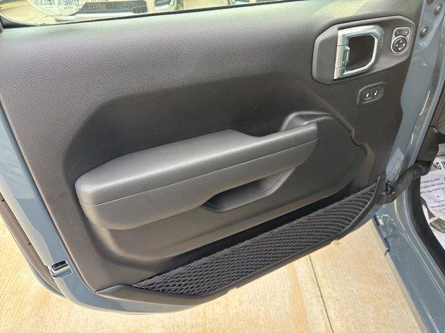 New 2026 Jeep Wrangler Sport S image 20