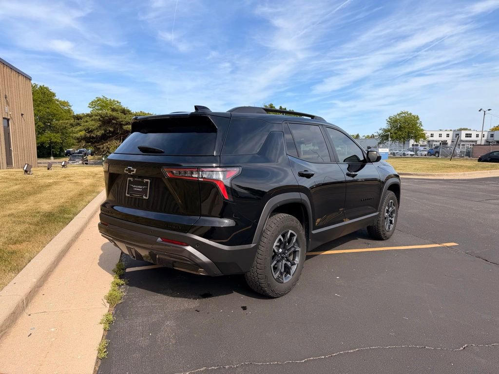 Used 2025 Chevrolet Equinox ACTIV AWD/4WD image 8