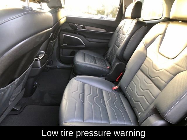 Used 2022 Kia Telluride SX w/ SX Prestige Package image 24