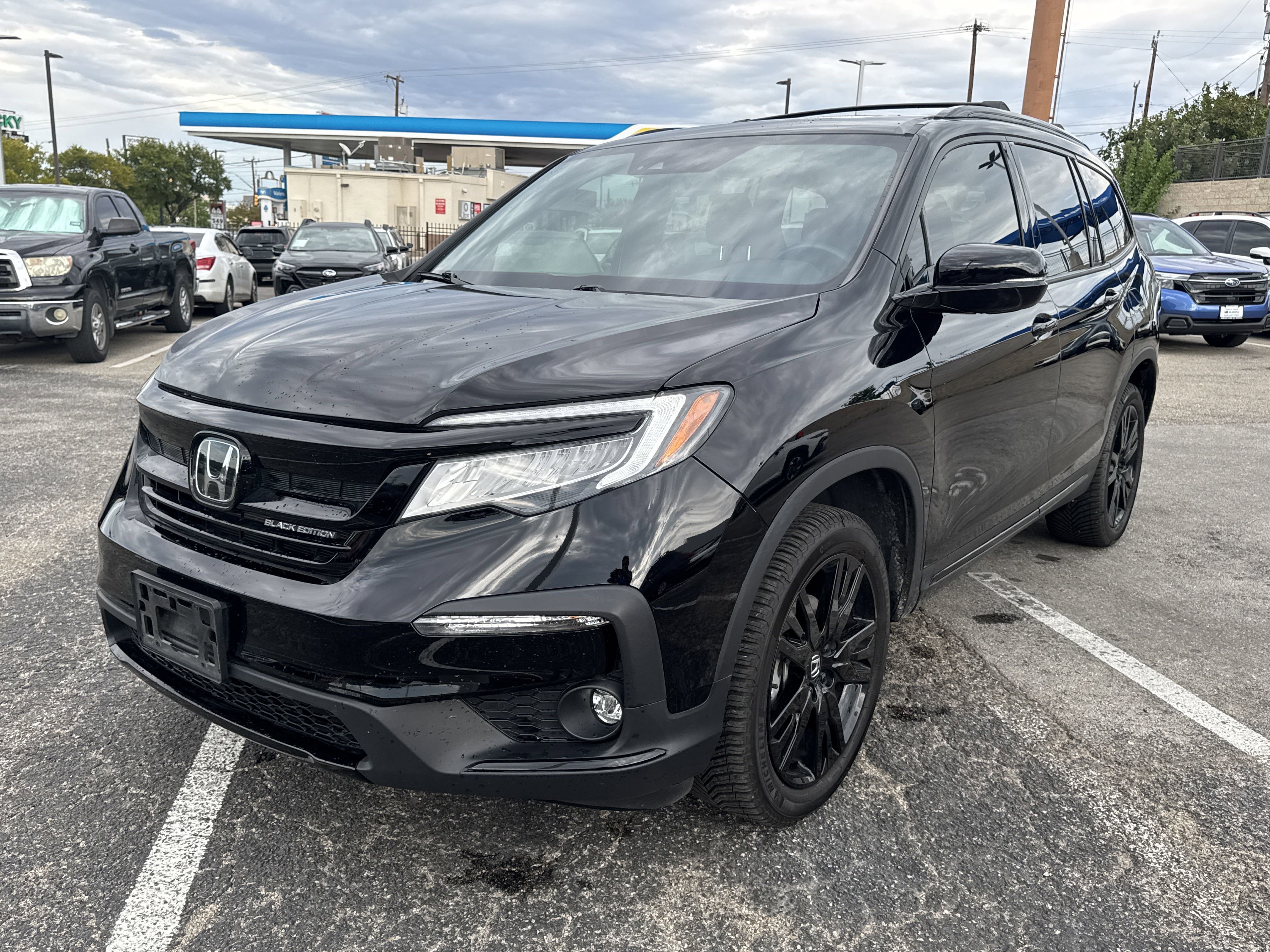 Used 2022 Honda Pilot Black Edition image 7