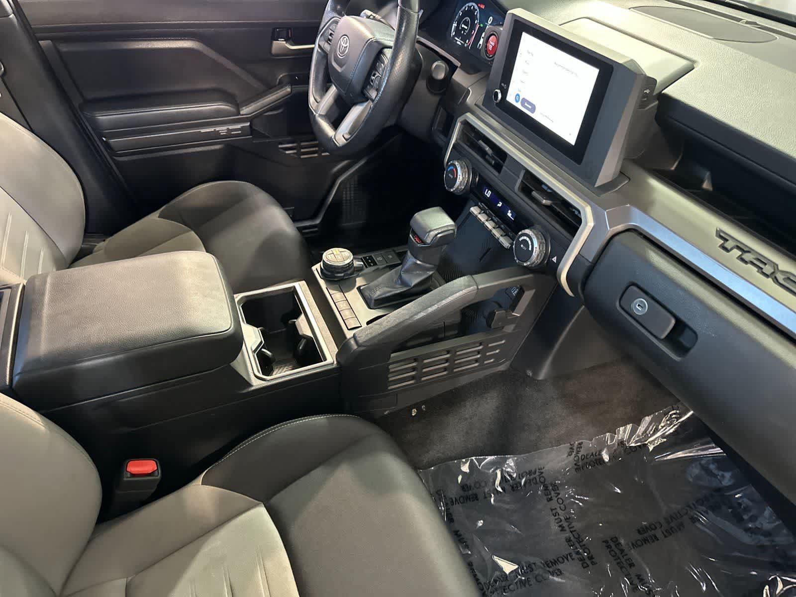 Used 2024 Toyota Tacoma TRD Off-Road AWD/4WD image 16