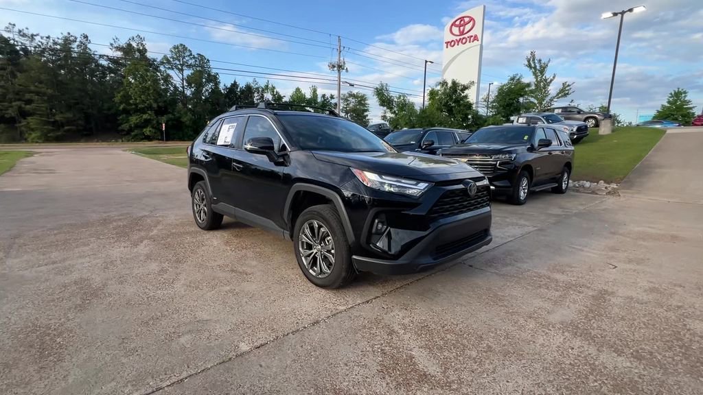 Used 2024 Toyota RAV4 XLE Premium w/ Weather Package AWD/4WD image 8