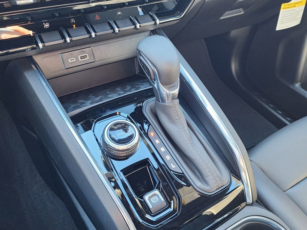 New 2026 GMC Canyon Elevation w/ Convenience Package image 31