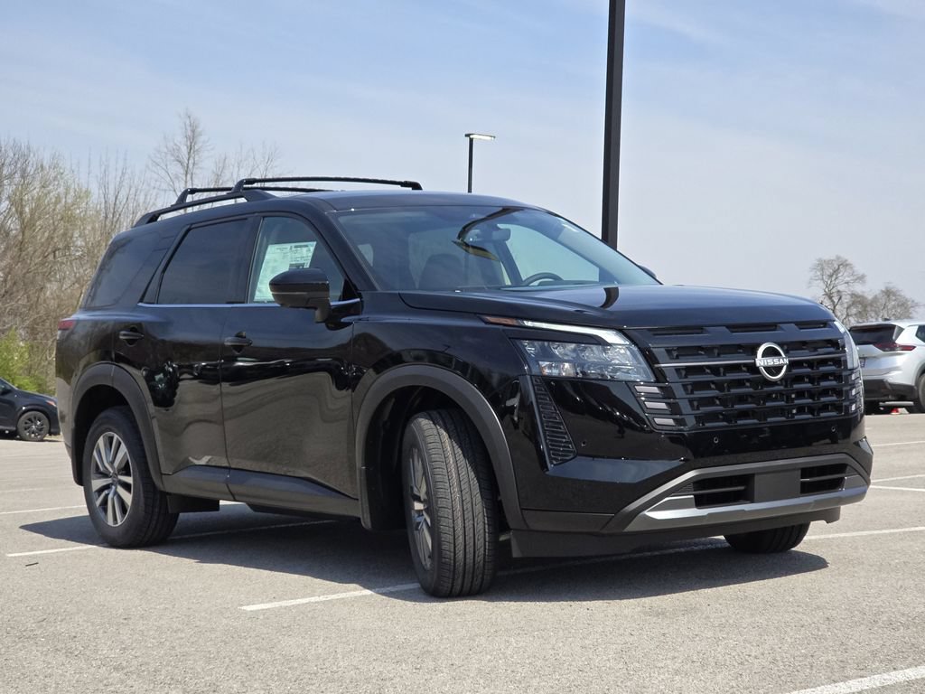 New 2026 Nissan Pathfinder SL AWD/4WD image 2