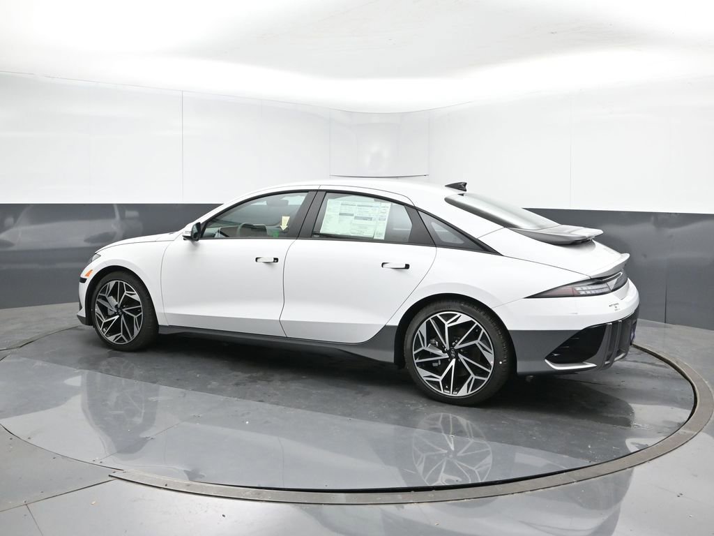 New 2025 Hyundai Ioniq 6 SEL image 4