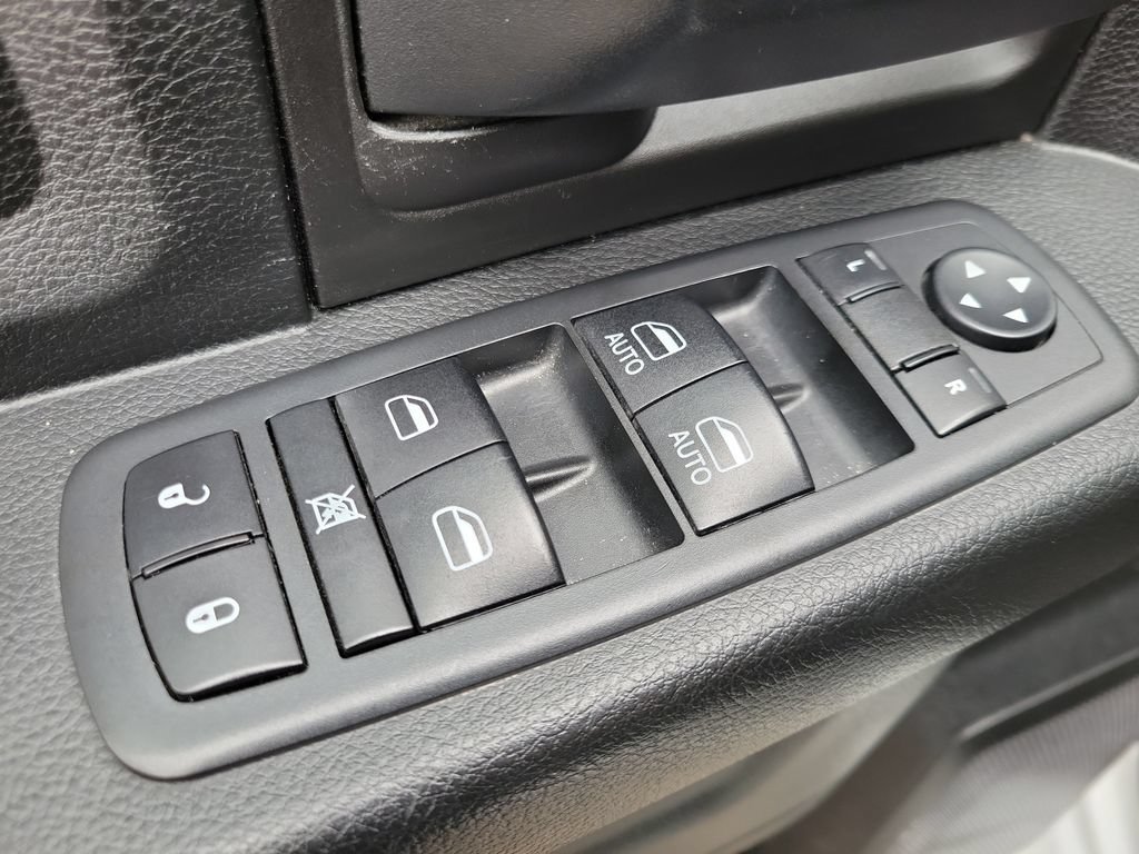 Used 2019 RAM 1500 Express w/ Wheel & Sound Group AWD/4WD image 16