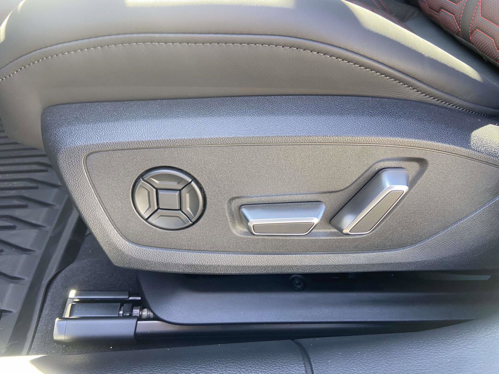 New 2026 Audi RS 6 performance image 18