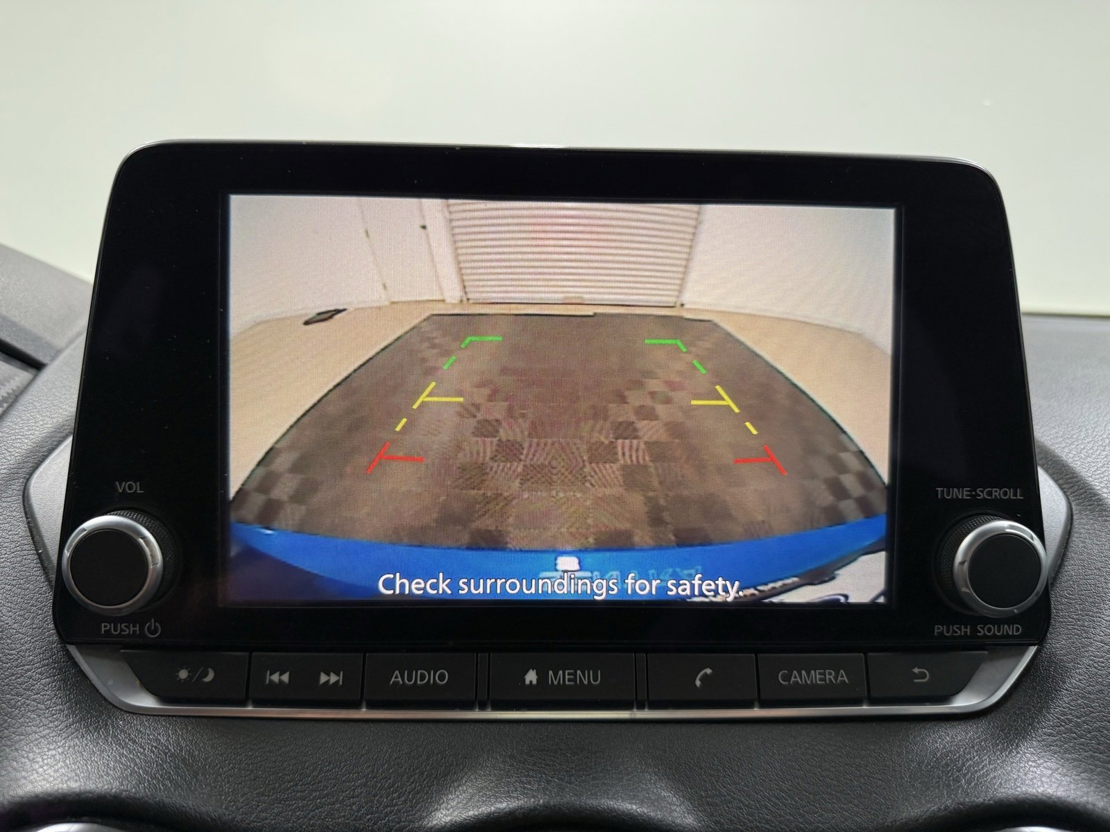 Used 2020 Nissan Sentra SV image 23